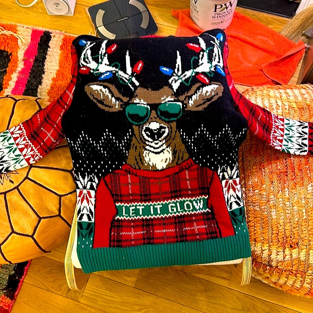 Ugly Christmas Sweater - Picture 3 of 4